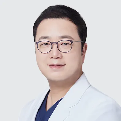Jongwoo Lim