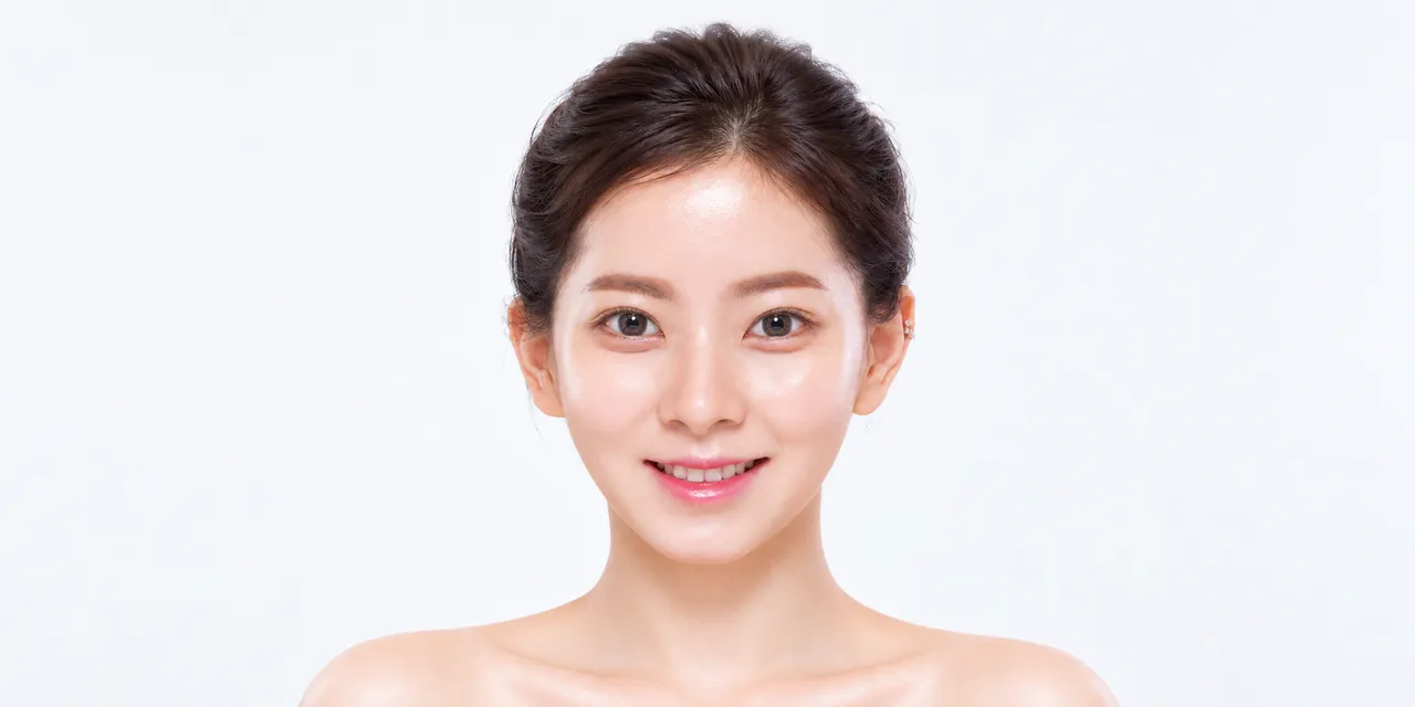 Crease lowering — EYEHO PLASTIC SURGERY