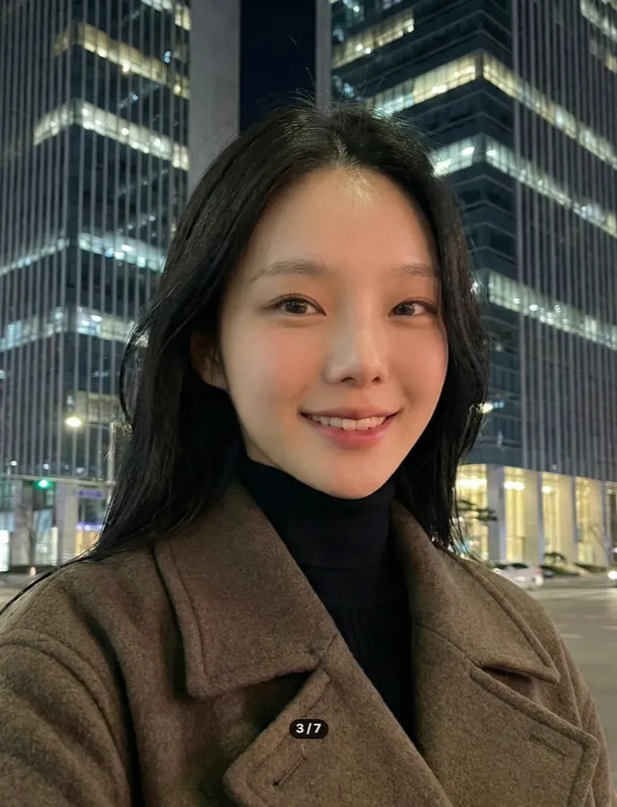 Chin Liposuction — Rewind Plastic Surgery 4
