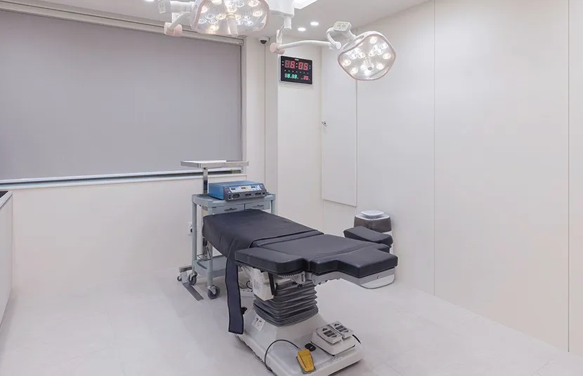RE&RE PLASTIC SURGERY 4